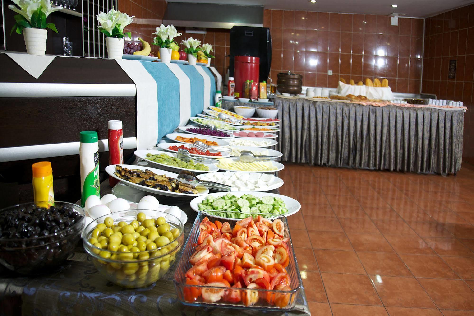 The Center Hotel Istanbul Exteriör bild